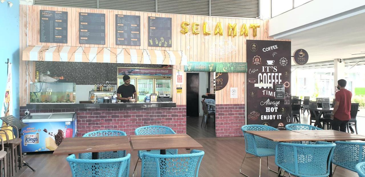 Bsp21 Family Homestay Jenjarum Exterior photo